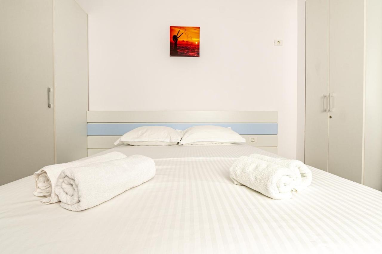 Danilo Apartments Mamaia Nord Navodari Bagian luar foto