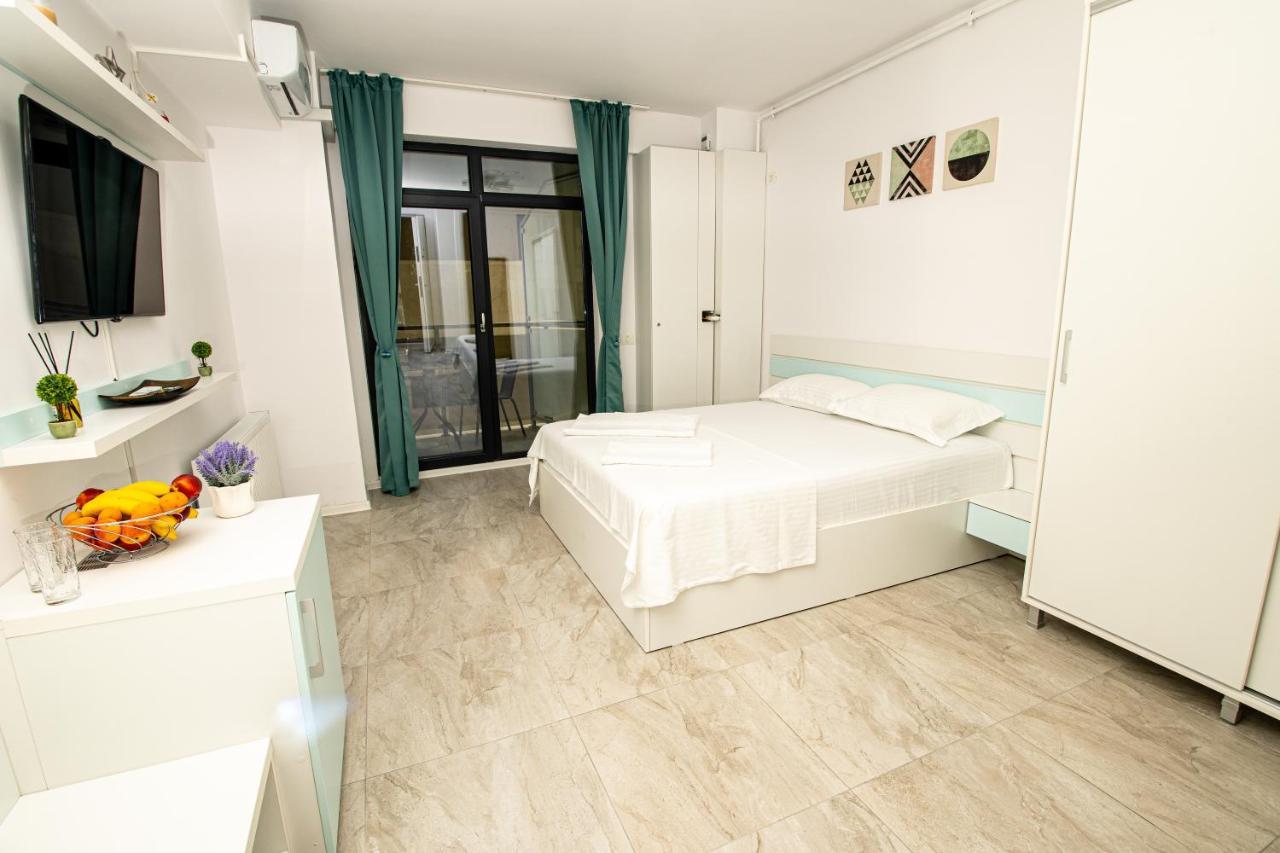 Danilo Apartments Mamaia Nord Navodari Bagian luar foto