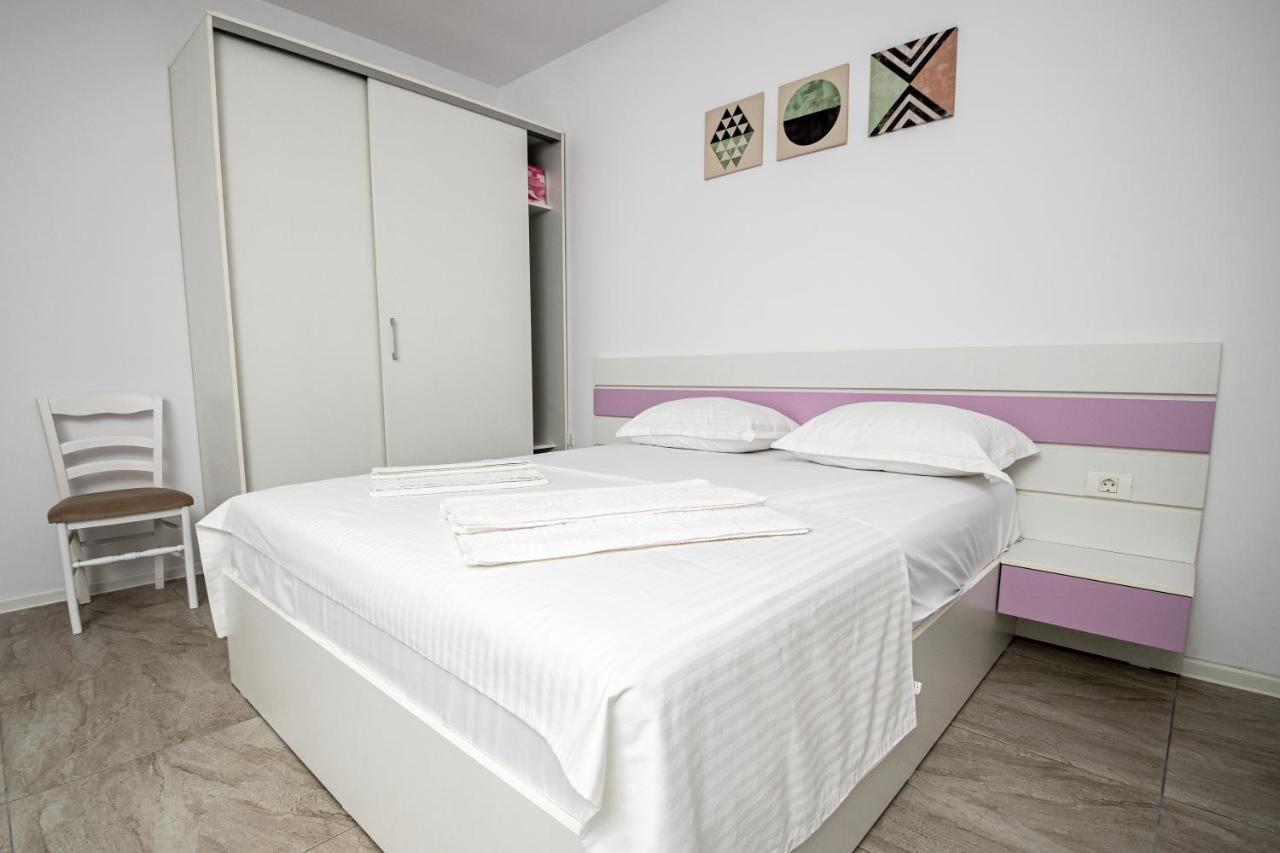 Danilo Apartments Mamaia Nord Navodari Bagian luar foto